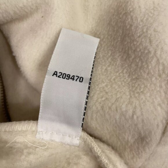 Bob Mackie Wearable Art Jacket Size L Embroidered Floral Full Zip Fleece Cream - Picture 14 of 14